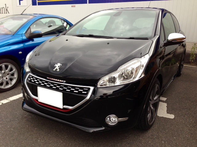 ◆208 GTi 試乗車◆