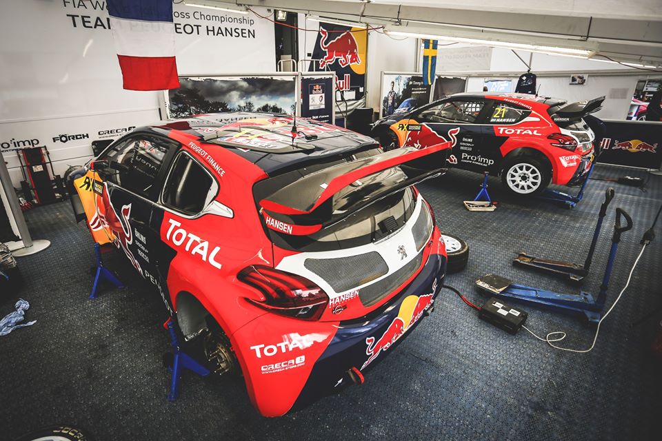 世界ラリークロス選手権　PEUGEOT　208WRX 優勝！