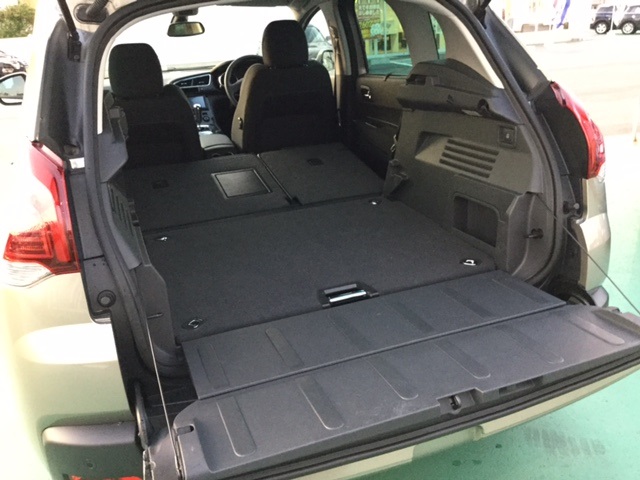 3008　PREMIUM　特選中古車情報